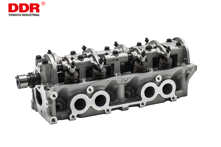 F8 FE COMPLETE CYLINDER HEAD