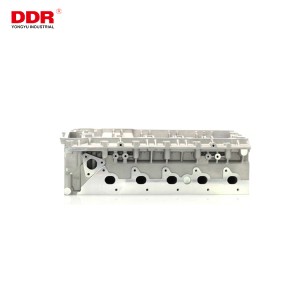 TD5 Aluminum cylinder head LDF000920
